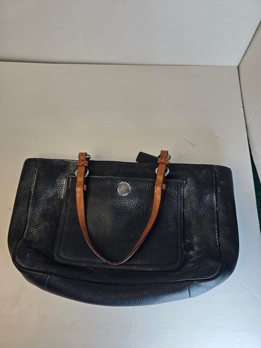 Coach Chelsea East West Black Pebbled Leather Tote Magnetic Inside Pockets Zip