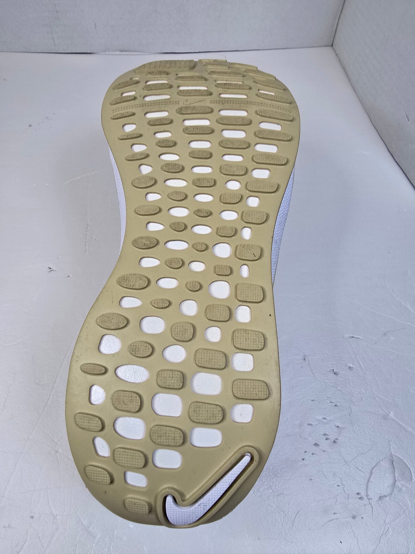 Nike ReactX Infinity Run 4 Tb Flyknit Tan Gold Colorway  ReactX Foam Eco Friend